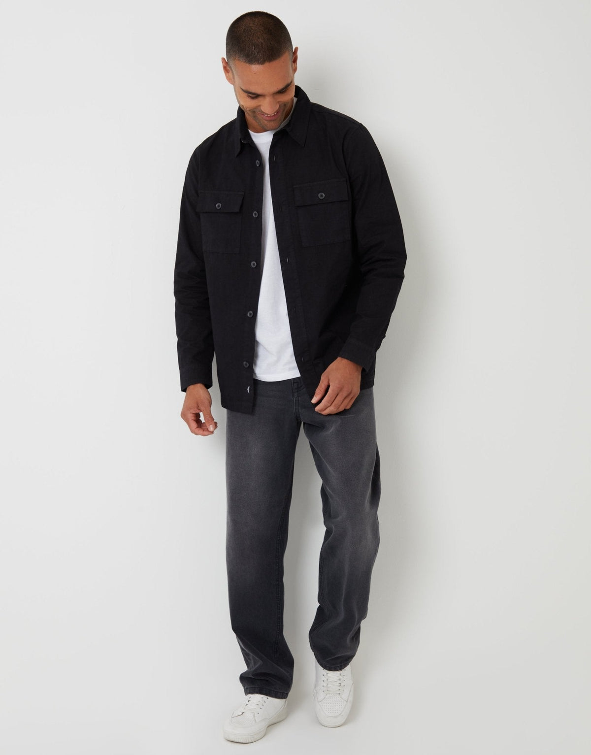 Men's Lightweight Cotton Poplin Shacket in Black – view 3