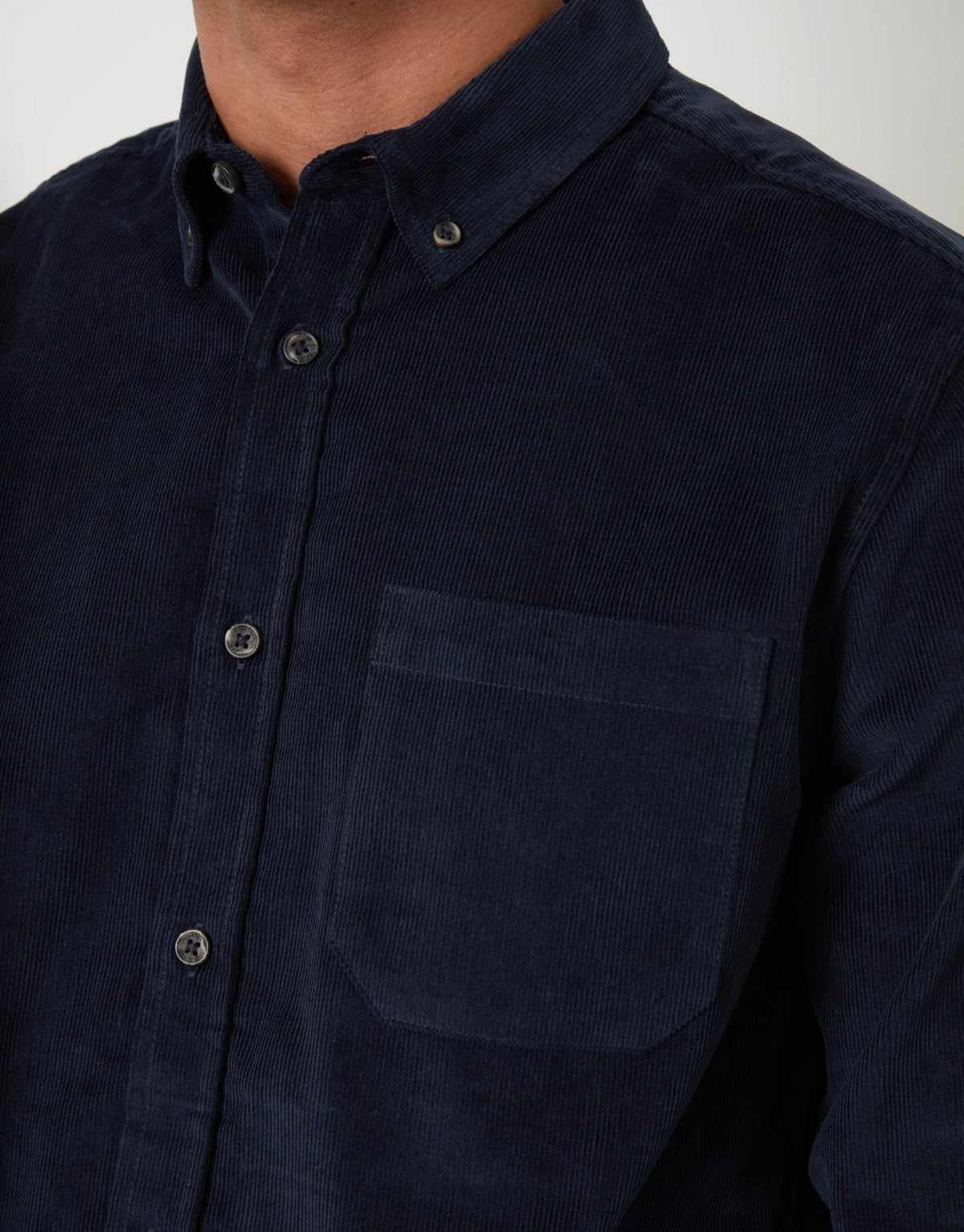 Men's Corduroy Shirt in Navy – view 4