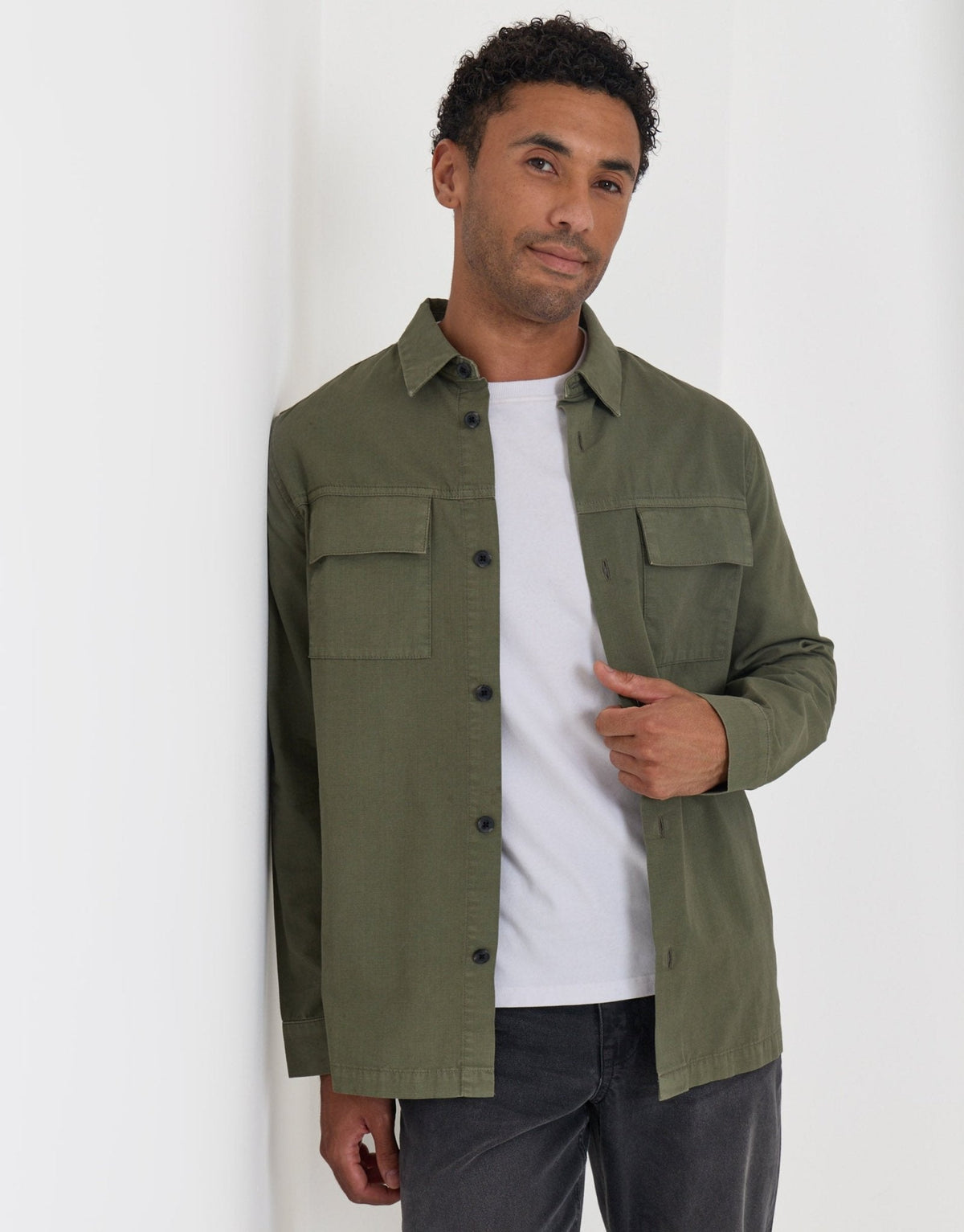Men's Cotton Ripstop Patch Pocket Shacket in Olive Green – view 1