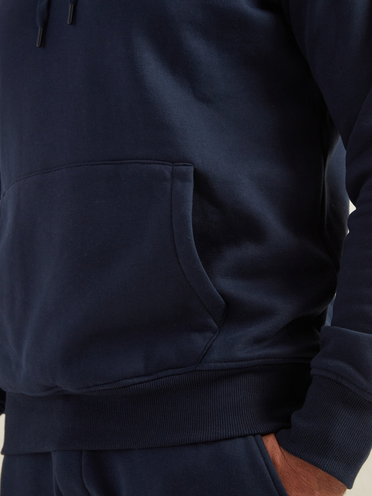Men's Heavyweight Cotton Blend Hoodie & Joggers Set in Navy – view 15