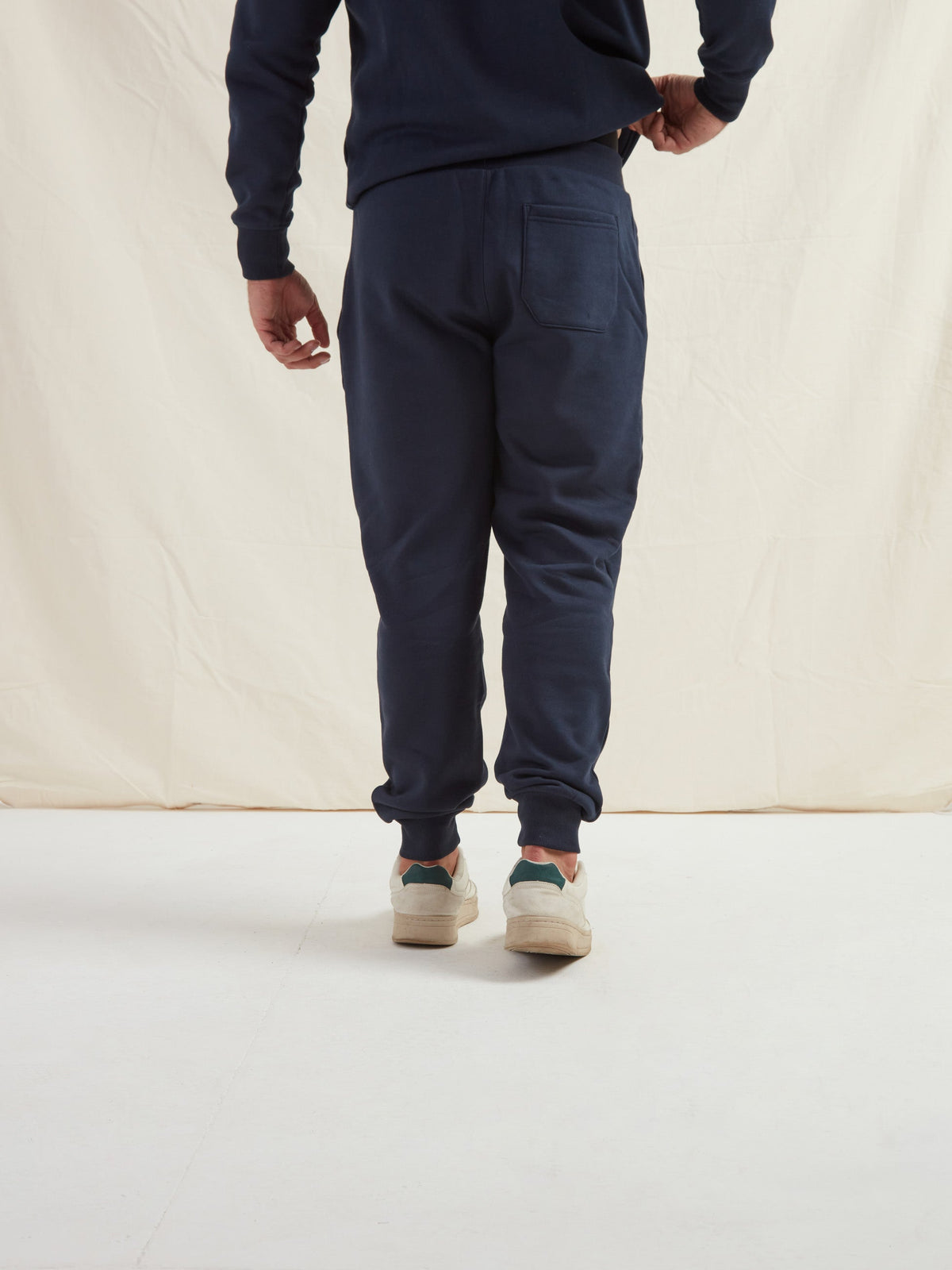 Men's Heavyweight Cotton Blend Hoodie & Joggers Set in Navy – view 13