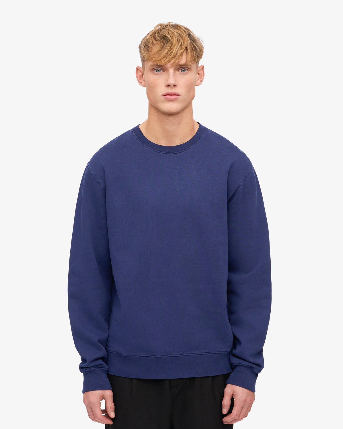 Men's Organic Cotton Crew Neck Sweatshirt in Marine Blue – view 2