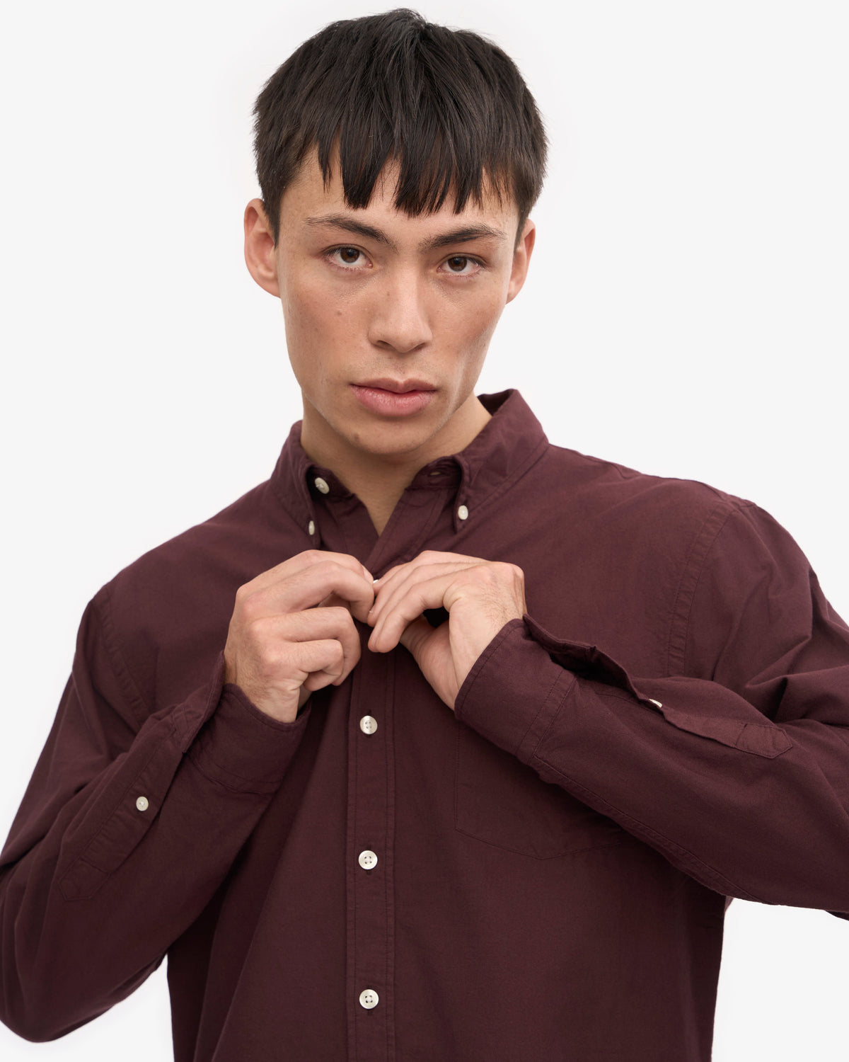 Men's Organic Cotton Oxford Shirt in Oxblood Red – view 6