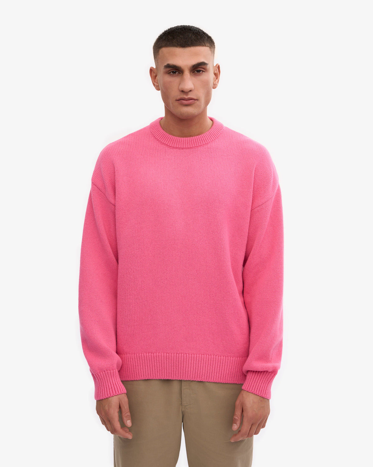Men's Oversized Merino Wool Crew Neck Jumper in Bubblegum Pink – view 2