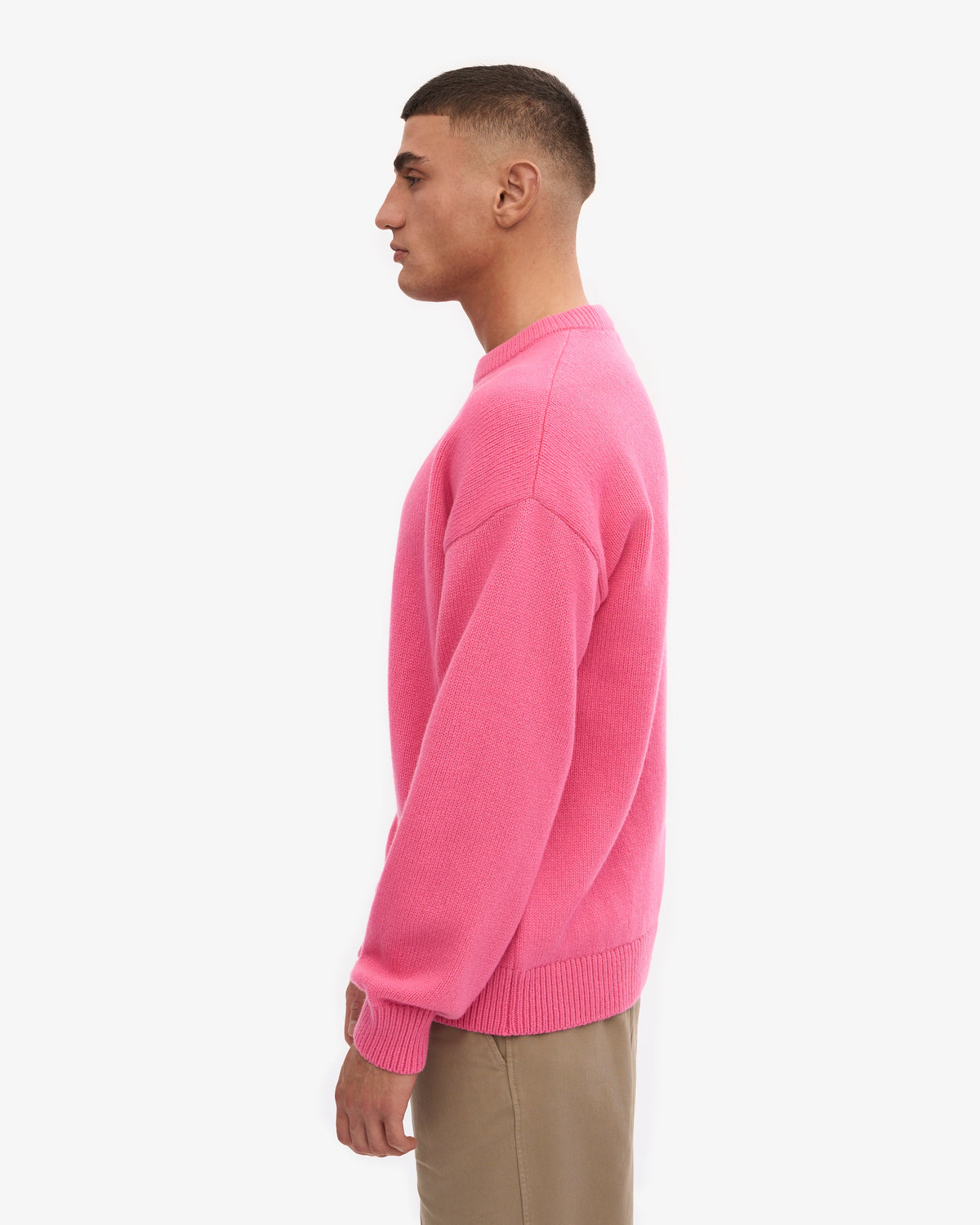 Men's Oversized Merino Wool Crew Neck Jumper in Bubblegum Pink – view 3