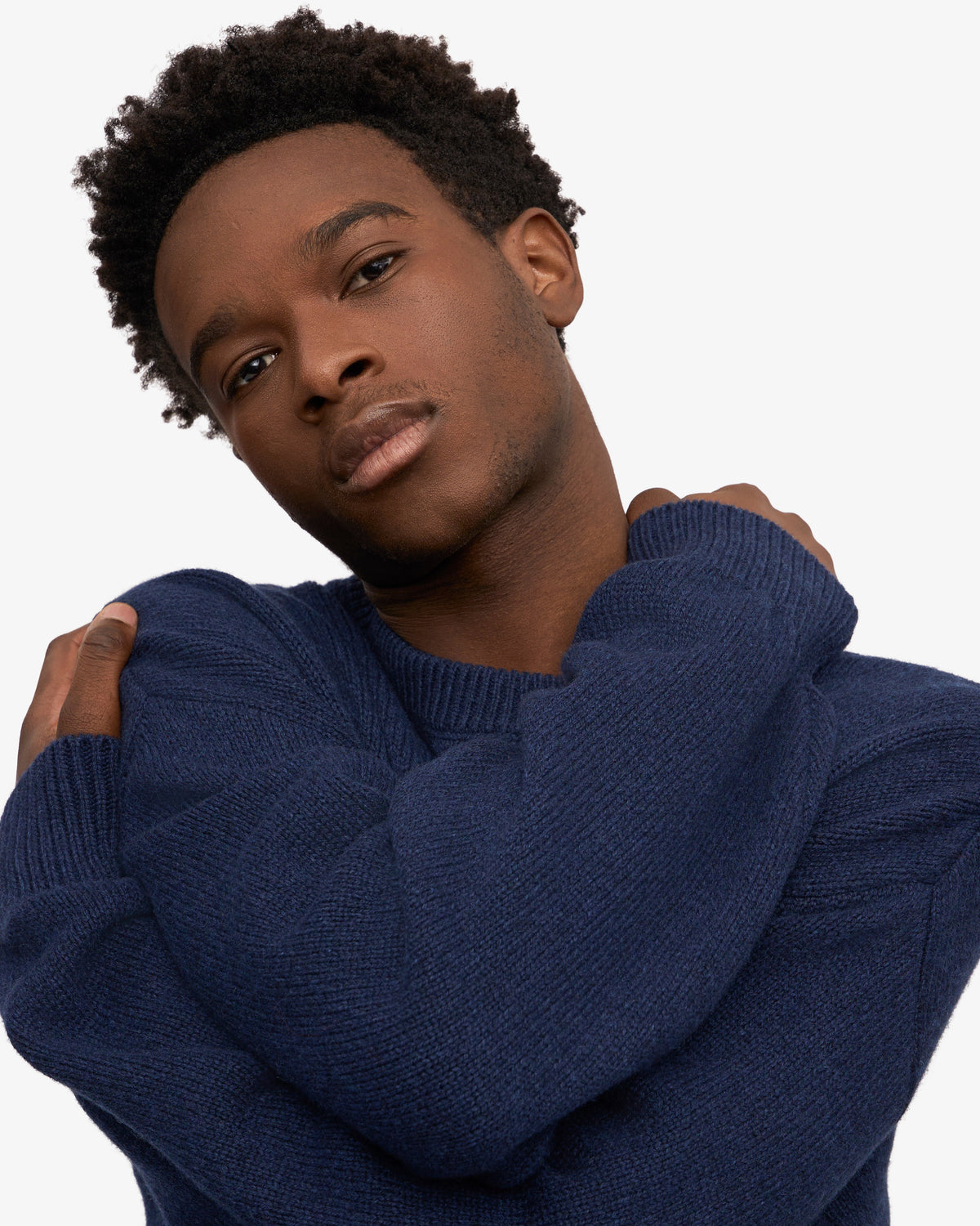 Men's Merino Wool Oversized Crew Jumper in Marine Blue – view 6