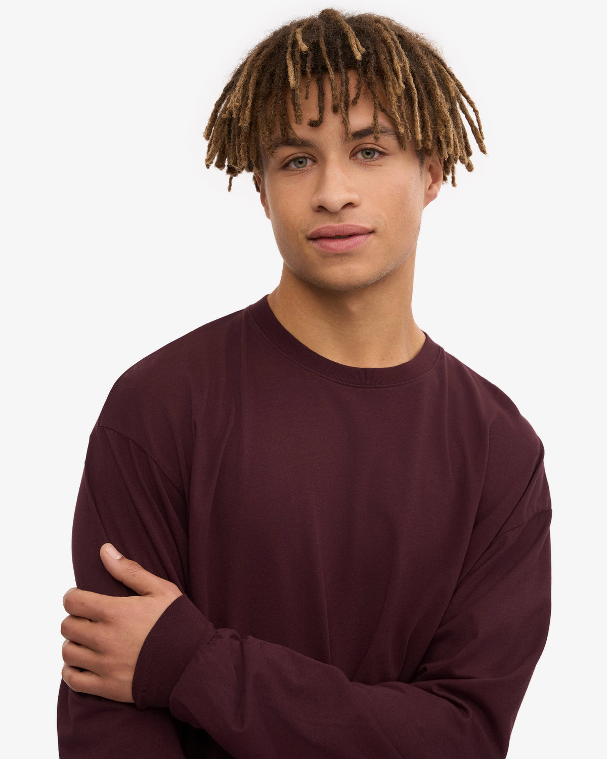 Men's Organic Cotton Oversized Long Sleeve T-Shirt in Oxblood Red – view 6